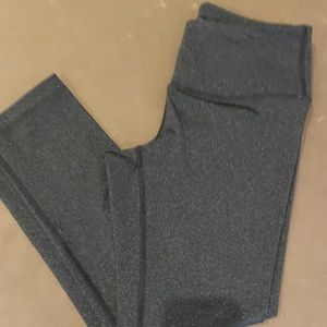 90 degree capri legging xs